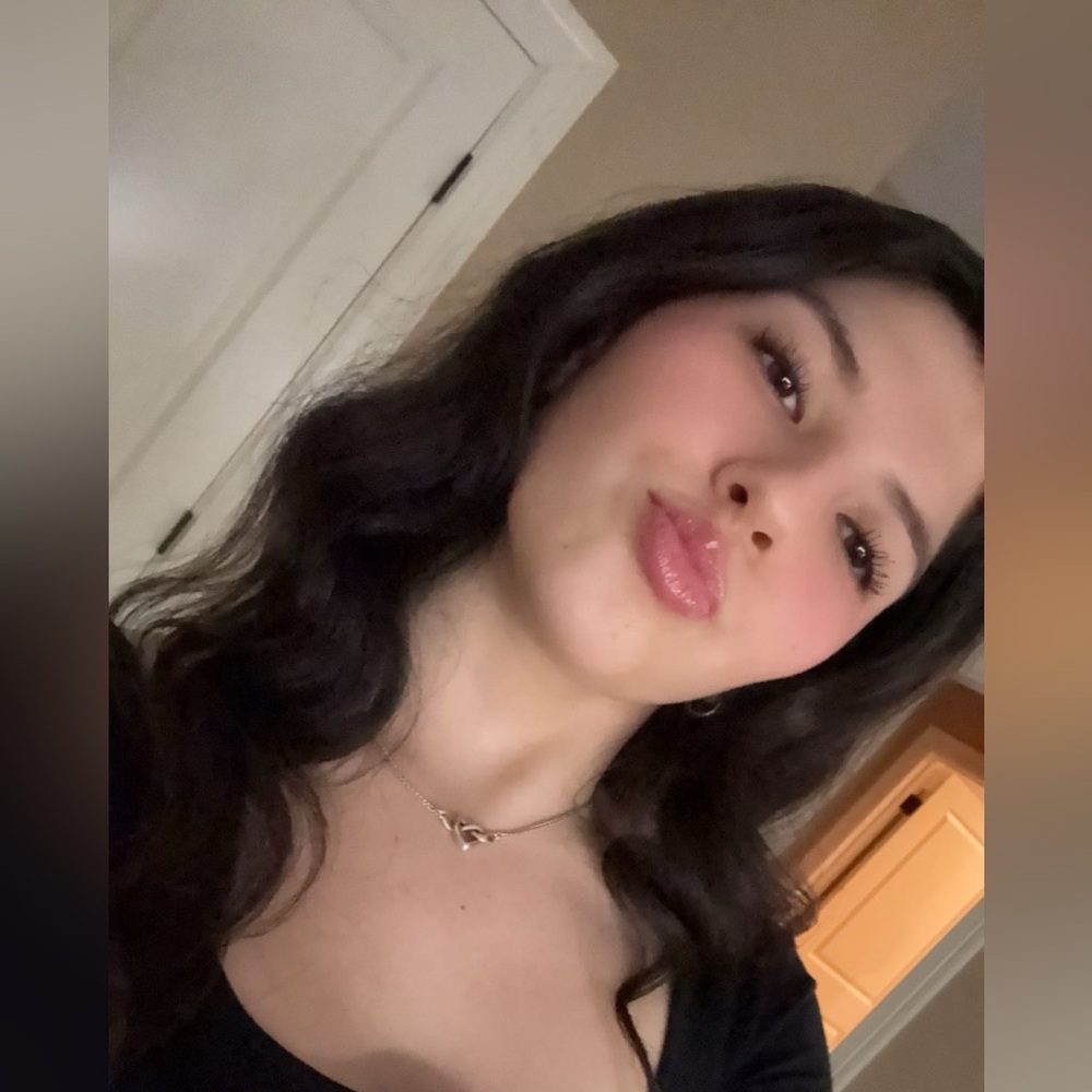 Meet your Posher, Savannah